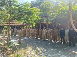 Acara Rutin Apel dan Rakor Hari Senin Sekaligus Halal Bi Halal Pamong Kalurahan Purwodadi