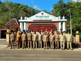 Acara Rutin Apel dan Rakor Hari Senin Pamong Kalurahan Purwodadi